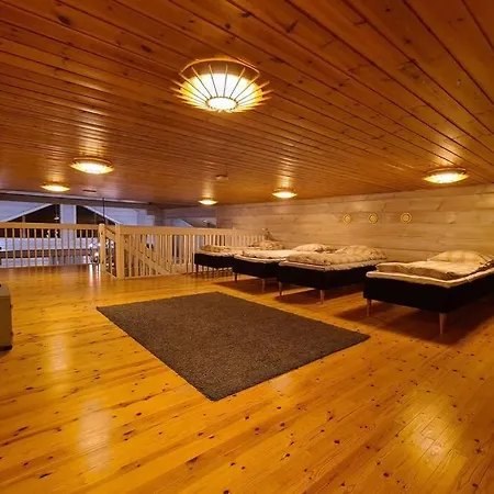 Villa Lucky Levi Ski In Ski Out 500 M Centrum Via Lift *